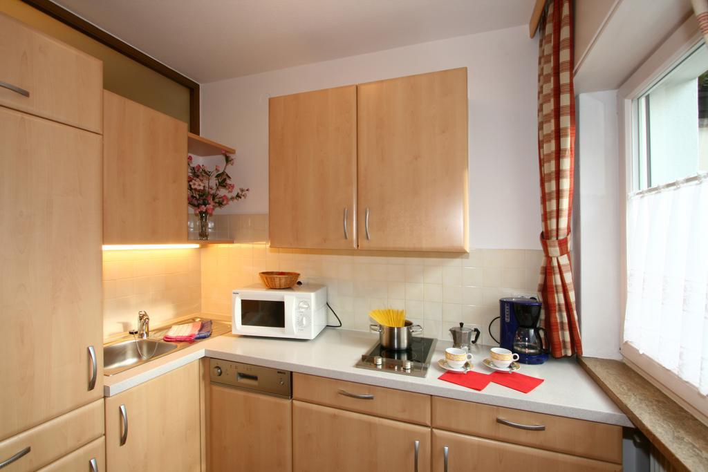 Residence Sisi St. Ulrich in Gröden Zimmer foto